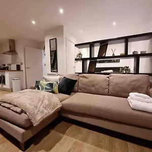 apt-charming-studio-in-bricklane.cambridgehotelsuk.com/